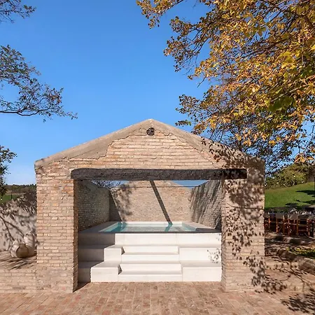 Villa Cipressi By Victoria Palace *